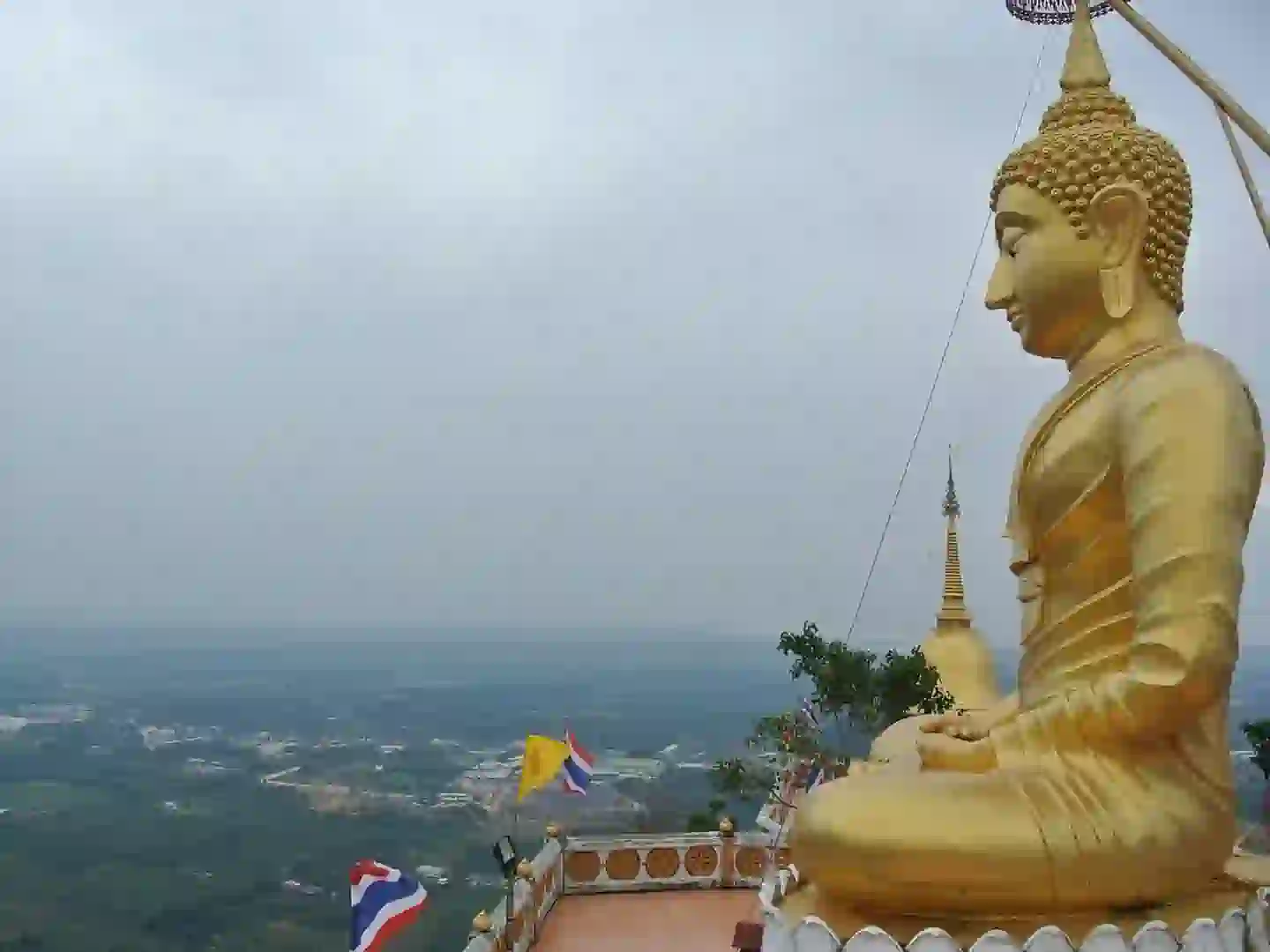 Wielki Budda na wzgórzu w Phuket