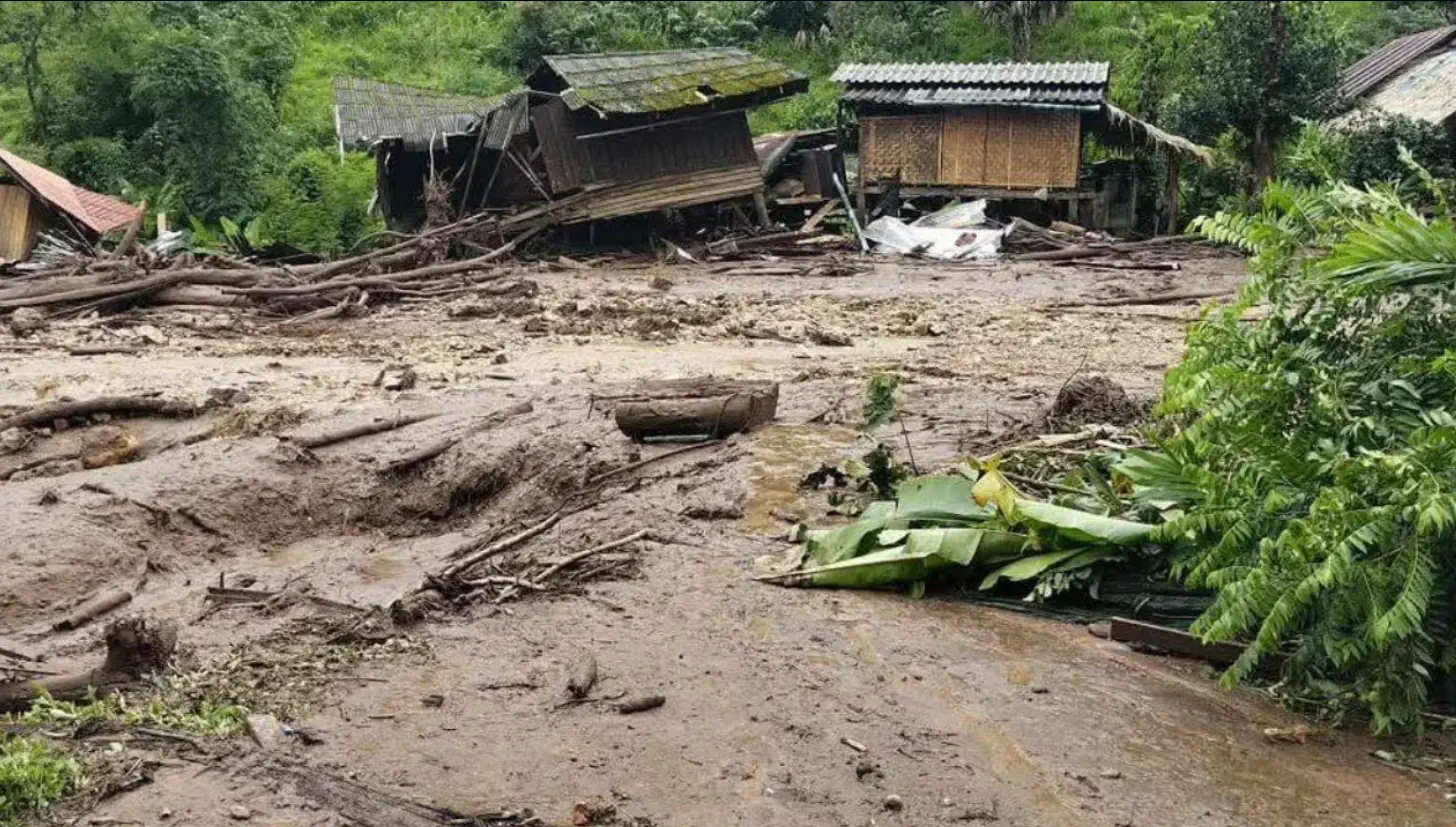 Ostrzeżenie pogodowe: więcej ulew i silnego wiatru na północy i północnym wschodzie Tajlandii